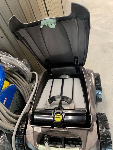 Робот пылесос для бассейна Zodiac AV 348 VORTEX (WR000259) mps_WR000259 фото